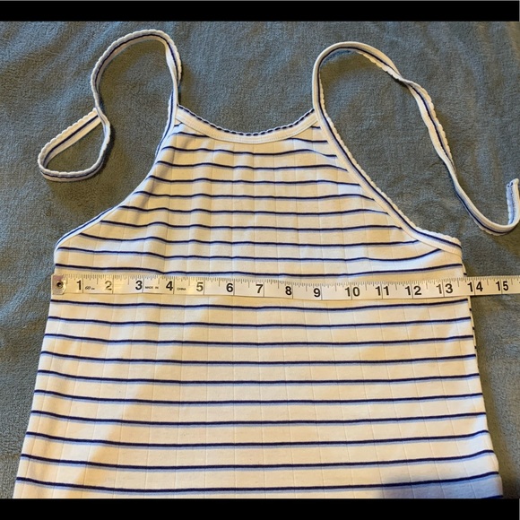 American Eagle white halter top with blue stripes size Medium - Picture 4 of 6
